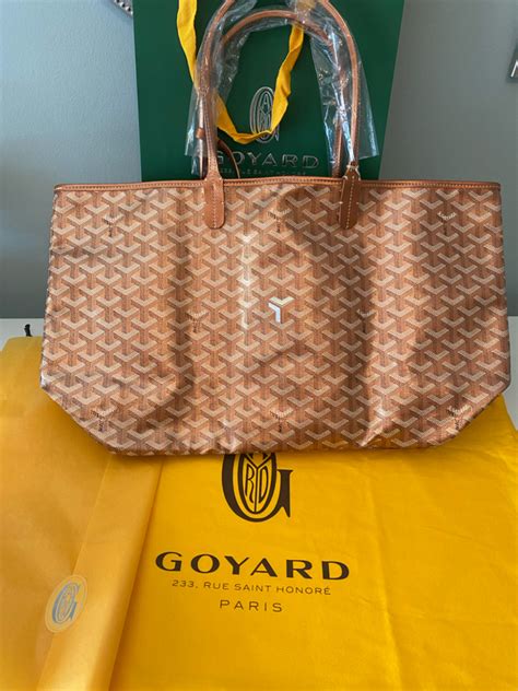 rose gold goyard|Selling a brand new rose gold metallic Goyard limi..